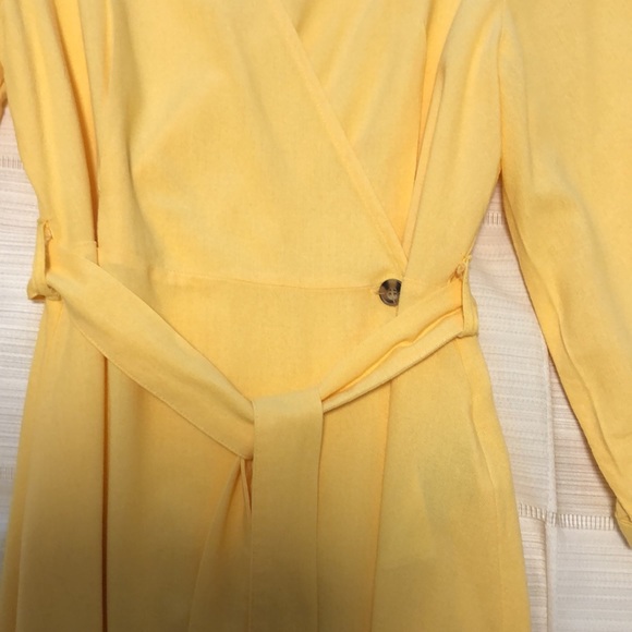 Wrap cotton dress with self-tie belt - Picture 7 of 8